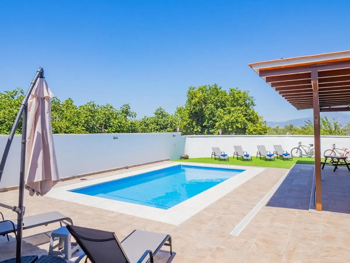 Cubo'S Villa Marifran Alhaurin el Grande 0*,  Spain
